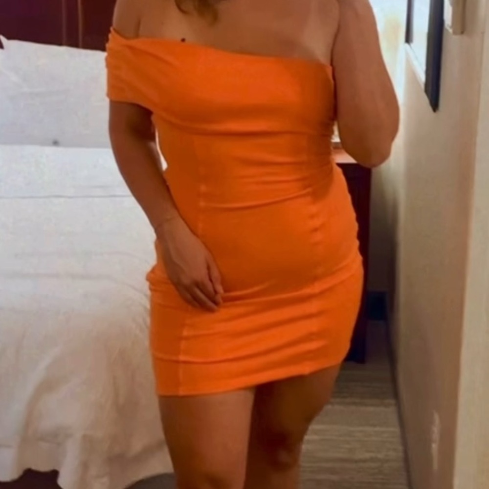 JLUXLABEL Orange Off-Shoulder Sleeveless Bodycon Mini Dress
